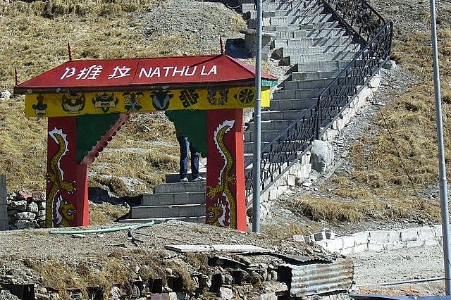 Nathula Border (By Rajan.PITHVA Via Wikimedia Commons)