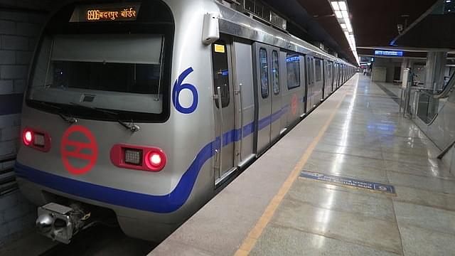 Delhi Metro Plans To Become World’s First Metro Rail Network Running on 100 Per Cent Solar Energy