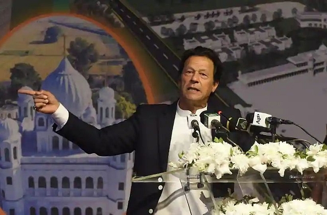 Pakistan Prime Minister Imran Khan speaking at the foundation laying ceremony for Kartarpur corridor. (Hindustan Times)&nbsp;