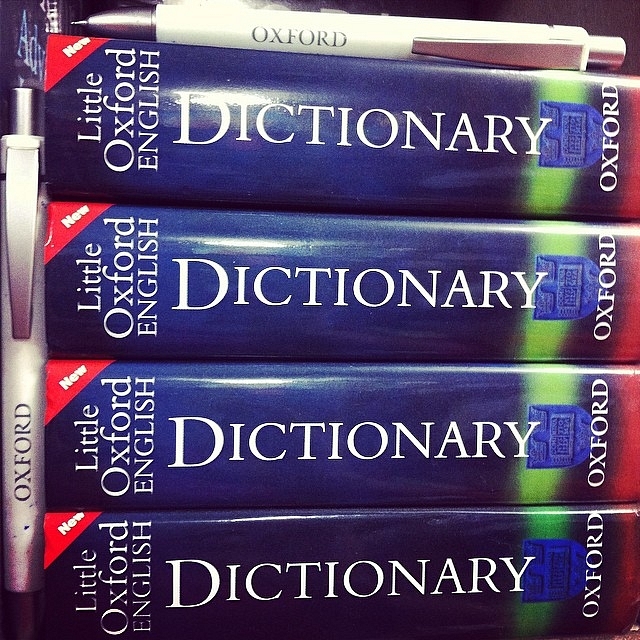 Oxford Dictionary (@maneeshbookshop/Facebook)