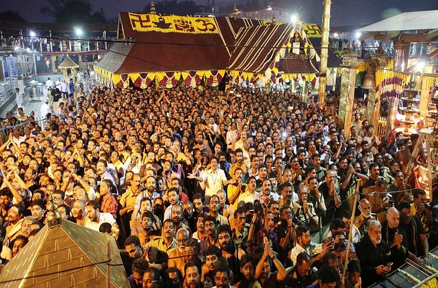 A view of Sabarimala Temple (@jay2406/Twitter)