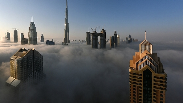 A view of the Dubai skyline amidst heavy fog. (Tom Dulat/Getty Images)