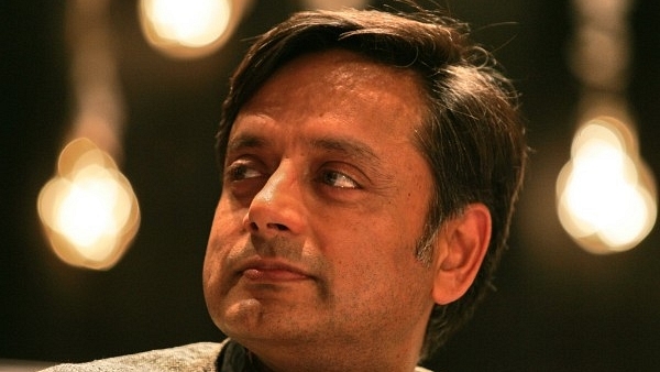 Shashi Tharoor. (Anshuman Poyrekar/Hindustan Times via GettyImages)