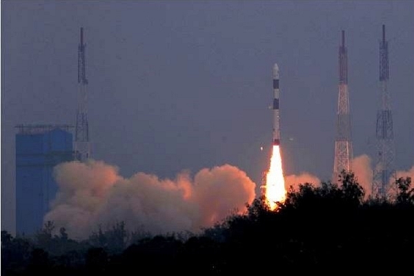 Lift off image of PSLV C43 (@ISRO/Twitter)&nbsp;