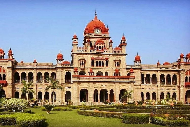 Amritsar’s Khalsa College To Begin Second Phase Of Sikh Heritage Digitisation 