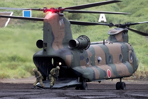 Boeing’s Chinook Helicopters. (Tomohiro Ohsumi/Getty Images)