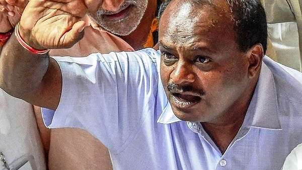 Karnataka Chief Minister H D Kumaraswamy (@singhrajesh4333/Twitter)