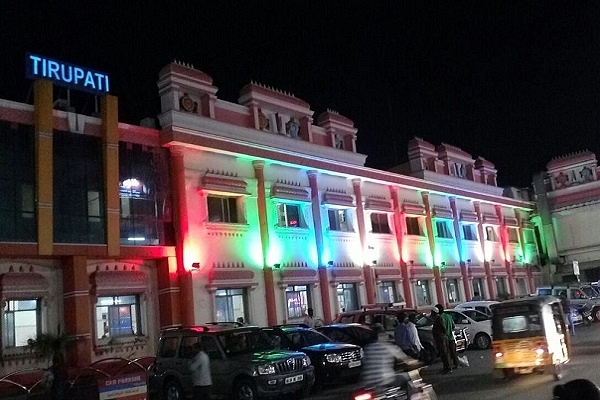 Tirupati Railway Station (@SCRailwayIndia/Twitter)