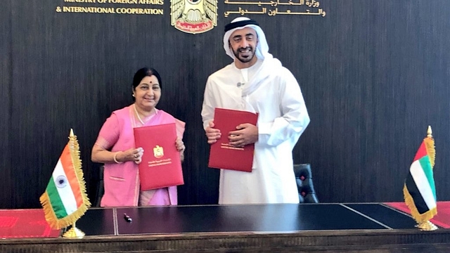 Minister of external affairs Sushma Swaraj and Abdullah bin Zayed. (@MEAIndia/image via twitter)