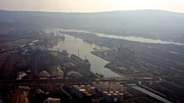 Aerial View of Vizag Port (Source:Av9/Wikimedia)