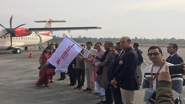 CM Trivendra Singh Rawat flagging off the new flight (@tsrawatbjp/Twitter)