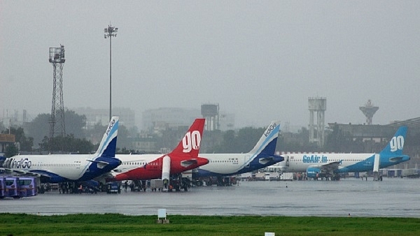 Aircraft before take-off at Mumbai Airport (Vijayanand Gupta/Hindustan Times via Getty Images)