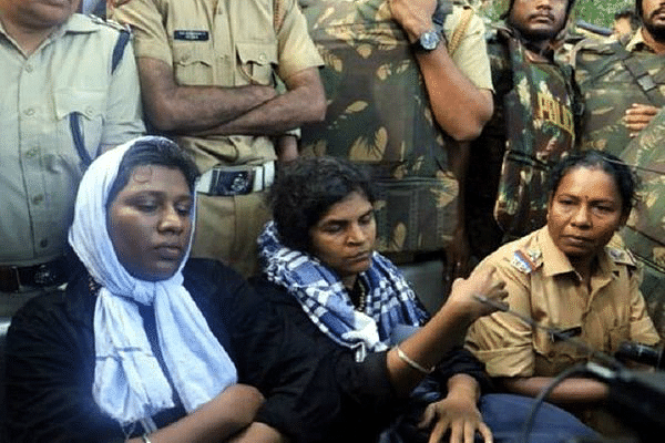 Two women, Bindu (left) and Kanaka Durga (right), entered the Ayyappa temple at Sabarimala on 2 January. (Twitter)