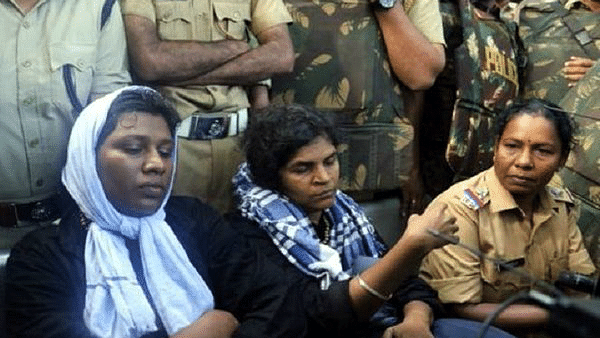 Two women, Bindu (left) and Kanaka Durga (right), entered the Ayyappa temple at Sabarimala on 2 January. (Twitter)