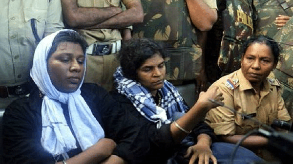 Two women, Bindu (left) and Kanaka Durga (right), entered the Ayyappa temple at Sabarimala on 2 January. (Twitter)