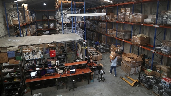 Representative image of a wholesale warehouse (John Moore/Getty Images)