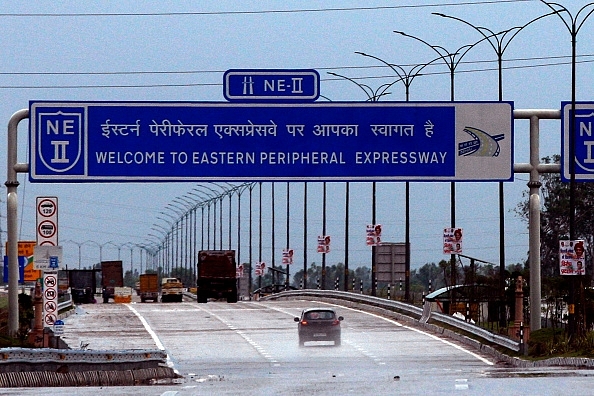 A view of Eastern Peripheral Expressway in New Delhi (Qamar Sibtain/India Today Group/Getty Images)