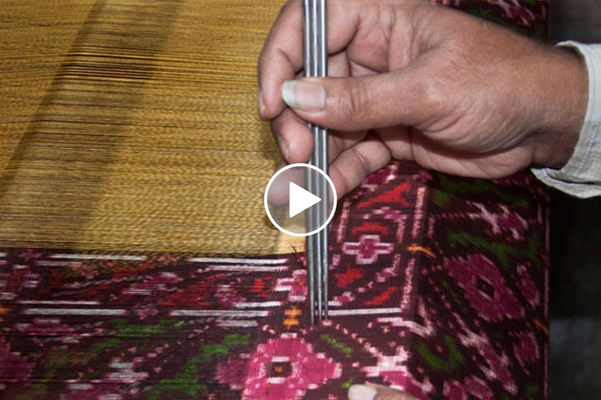 Patan Patola Sarees: A Weave Of Meticulous Precision