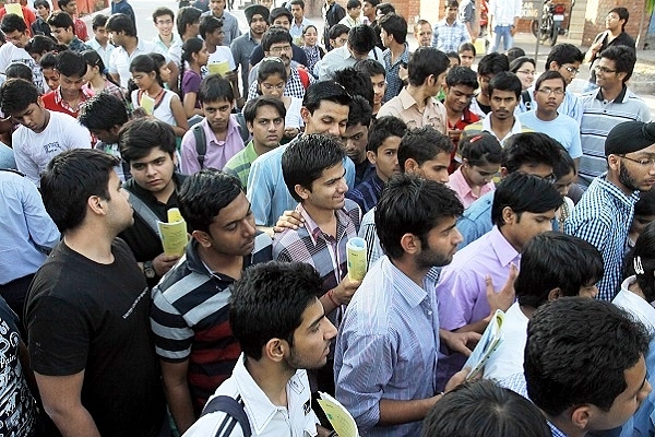 JEE Mains 2019: Nearly 40,000 Jammers To Be Installed To Prevent Cheating Via Internet In Entrance Exam