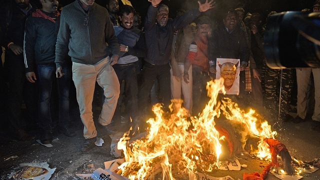 Ayyappa devotees protesting against the entry of two women inside Sabarimala temple of Lord Ayyappa at Kerala Bhawan on January 3, 2019 in New Delhi. (Photo by Sanchit Khanna/Hindustan Times via Getty Images)