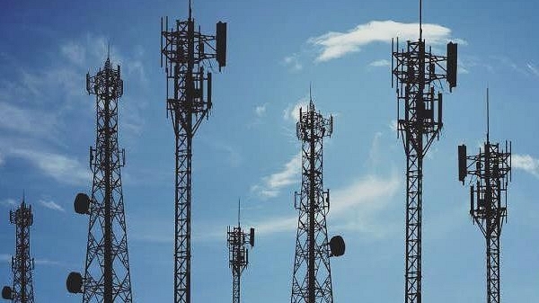 Both the operators are expected to challenge the penalty from TRAI legally. (representative Image) (Image via Facebook)