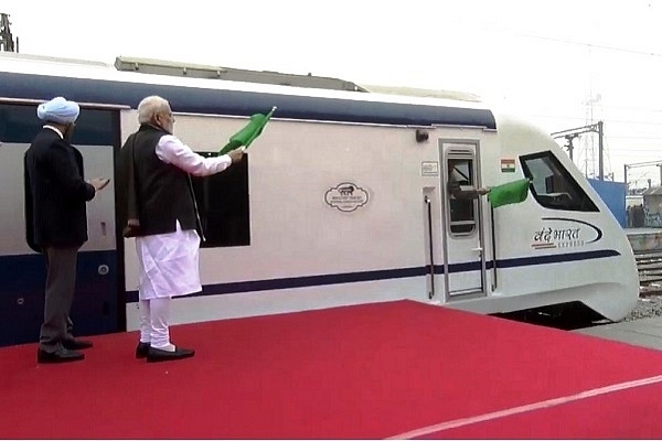 PM Modi flagging off Vande Bharat Express formerly known as Train 18 (@BJP4India/Twitter)