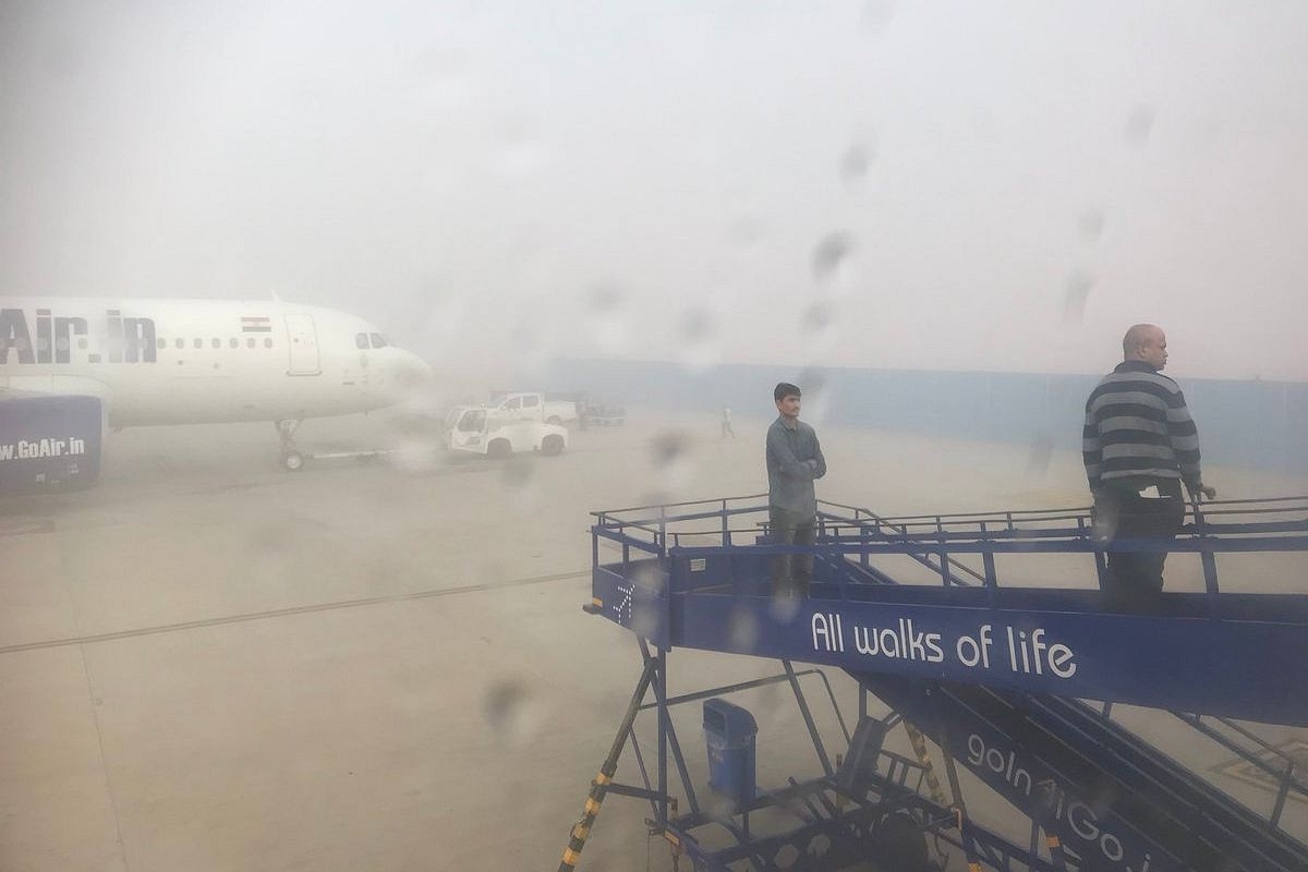 Preventing Flight Delays Due To Fog: Bengaluru Airport Signs MoU With JNCASR For Detailed Weather Study