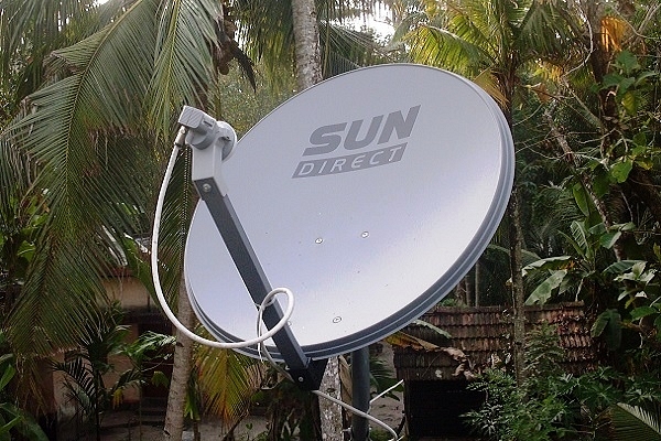 Sun Direct Dish (Lijorijo/Wikimedia Commons)