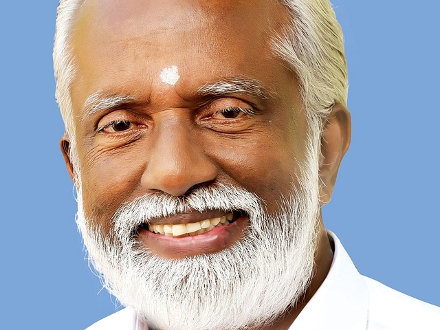 Kummanam Rajasekharan (@<a href="https://commons.wikimedia.org/w/index.php?title=User:Mnikhil189&amp;action=edit&amp;redlink=1">Mnikhil189</a>/Wikipedia)