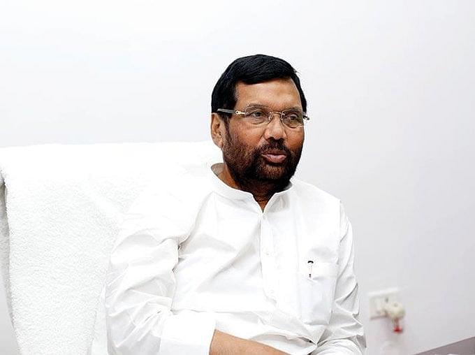‘One Nation, One Ration Card’ To Come Into Force From 1 June 2020, Announces Union Minister Ram Vilas Paswan