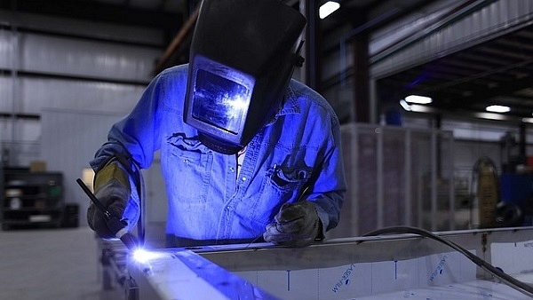 India’s Manufacturing Industry Expands To 14-Month High; Employment, Sales Significantly Improve