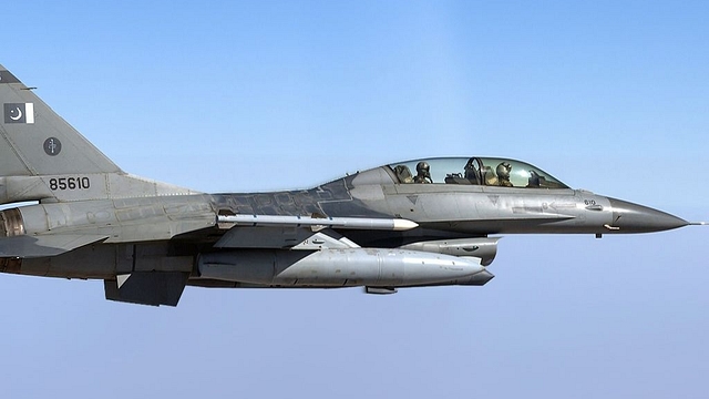 A PAF F-16 (Asuspine/Wikimedia Commons)