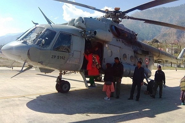 Indian Air Force Airlifts Residents In Himachal’s  Lahaul-Spiti As Roads Still Remain Closed Due To Heavy Snow