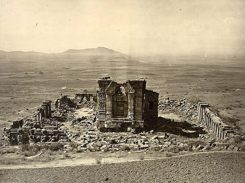 Flashback: the Martand Sun Temple in Anantnag. (Indiatemples.info)