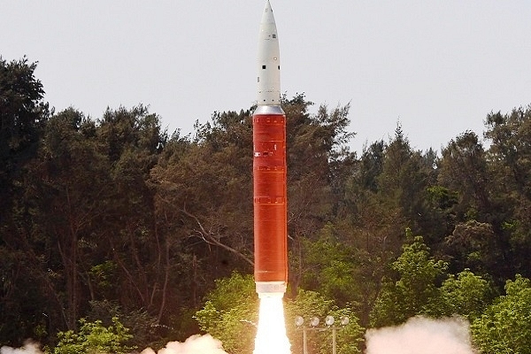 India’s anti-satellite missile being launched (@livefist/Twitter)