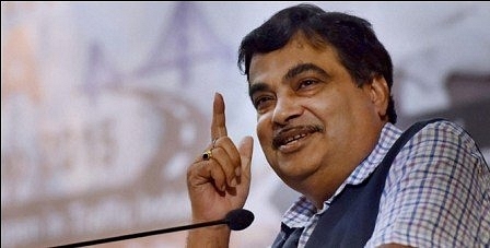 Nitin Gadkari (@FresherPortal/Twitter)