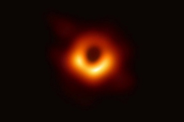 Black Hole, The Darkest Underbelly Of The Universe Caught On Camera For The First Time