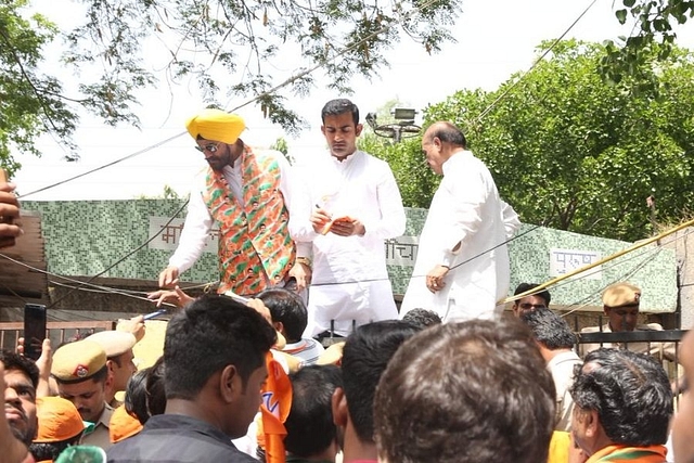 BJP’s East Delhi Candidate and former cricketer Gautam Gambhir while campaigning (@GautamGambhir/Twitter)