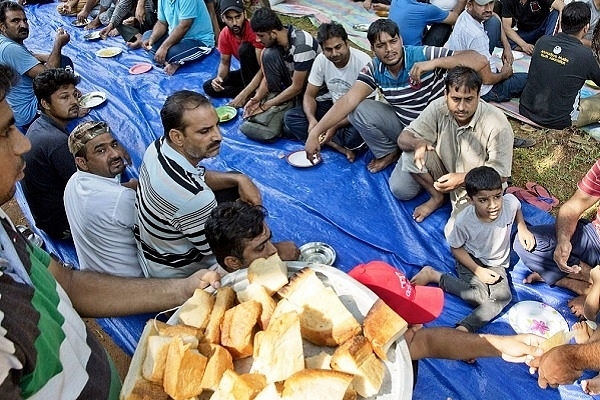 Ahmadis seeking shelter in Pakistan (@RbwahTimes/Twitter)