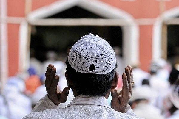 A person offering <i>namaz</i> at Nakhoda Masjid in Kolkata (Representative image) (Subhankar Chakraborty/Hindustan Times via Getty Images)