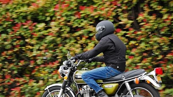 Government To Make BIS Certification Mandatory For All Helmet Makers; Only Five Per Cent Certified Now