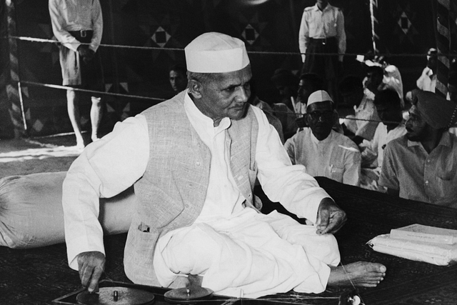 Lal Bahadur Shastri (Keystone/Hulton Archive/Getty Images)