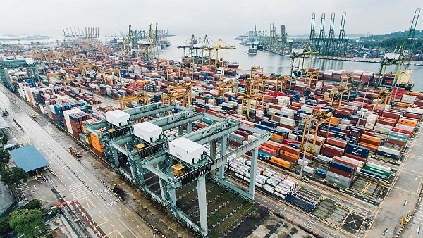 A view of docking area at a port. (Unsplash/<a href="https://unsplash.com/photos/eqwFWHfQipg?utm_source=unsplash&amp;utm_medium=referral&amp;utm_content=creditCopyText">chuttersnap</a>)