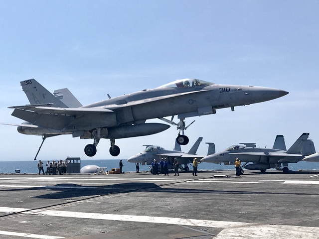 A McDonnell Douglas F/A-18 Hornet fighter aircraft.