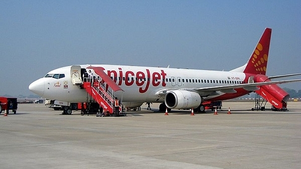 SpiceJet aircraft at Varanasi Airport. (Wikimedia Commons)&nbsp;