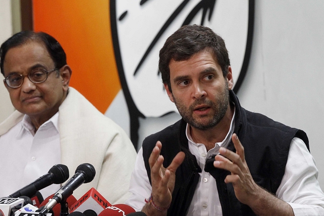 Rahul Gandhi with P Chidambaram during a press conference at AICC office. (Sanjeev Verma/Hindustan Times via GettyImages)