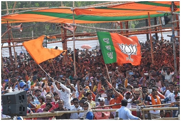 From The Ground In Krishnanagar In Bengal: A Saffron Success Story Is Being Woven In This Ancient Textile Hub Once Again
