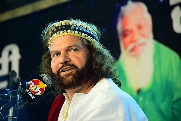 Popular singer Hans Raj Hans (DarbarAlmastBapuLalBadshah/Wikimedia Commons)