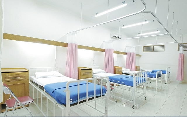 A view of patient wards in a hospital. (Unsplash/Adhy Savala)