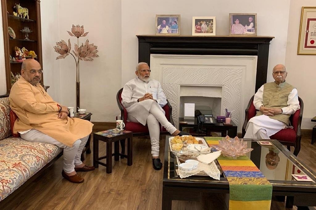 Modi-Shah Seek Blessings Of Jubilant Party Stalwarts Advani And Murli Manohar Joshi After BJP’s Historic Win